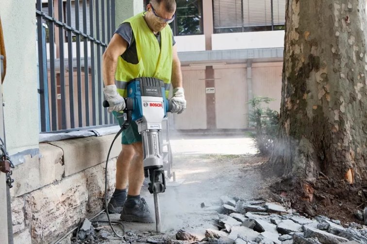 Large Breaking Hammer