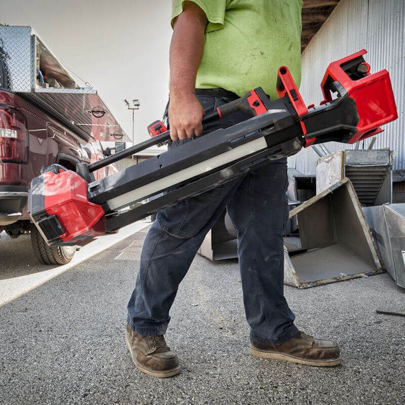 Milwaukee M18™ High Output Stand Area Light Charger